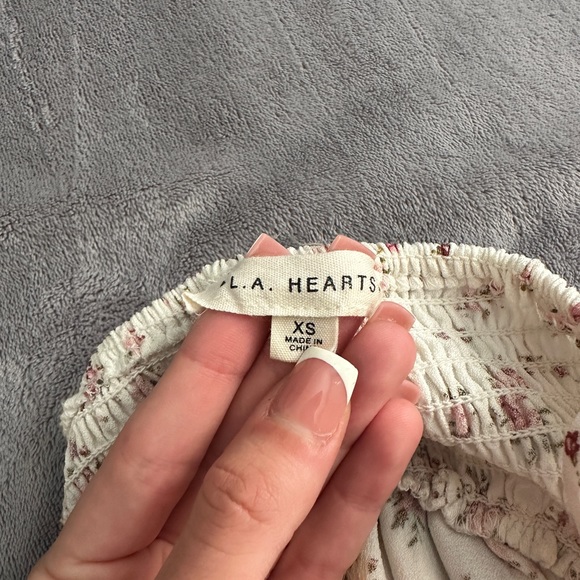 PacSun LA Hearts Top - Picture 3 of 3